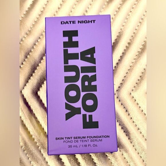 YOUTHFORIA - NWT "Date Night" Tint Serum/Foundation in #390 (Medium Deep). - Picture 2 of 16